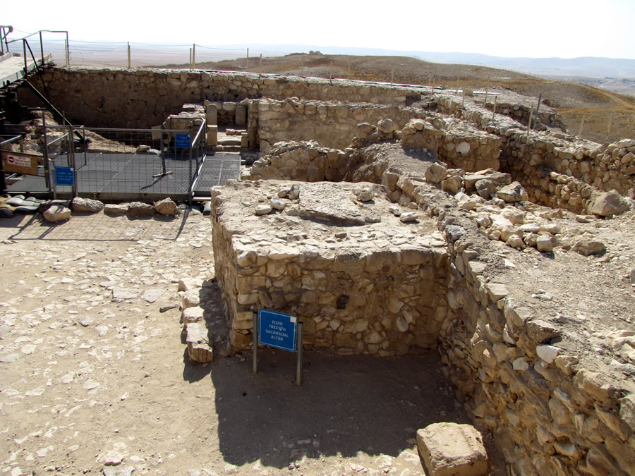High Place, altar, 800-600 BC, Judah, Arad, Israel, tel-Arad,